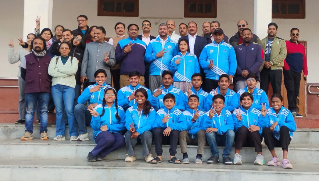 Uttar Pradesh Finn Swimming Team (1)