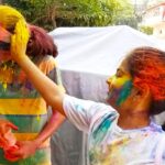 यूपी में ग्रहण का साया: कहीं जली होली, तो कहीं आज दहन; चन्द्रग्रहण के कारण कल मनेगी ‘रंगों वाली होली’