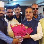 ऐशबाग ईदगाह में उमड़ा अकीदत का सैलाब: गंगा-जमुनी तहजीब के बीच नेताओं ने दी ईद की मुबारकबाद