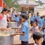 यूपी: मिड-डे मील व्यवस्था से ग्राम प्रधानों का दखल खत्म, अब अभिभावक समिति संभालेगी कमान; फैसलों पर विरोध तेज